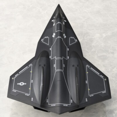 NEW Bell Fine Top Gun Maverick Dark Star (Completed) 1/100 scale