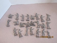 Vtg Unpainted Lead Soldier Miniatures Lot of 23