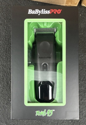BaBylissPRO Tomb45 Cordless Wireless Charging Fade Blade Clipper Black FXT45C