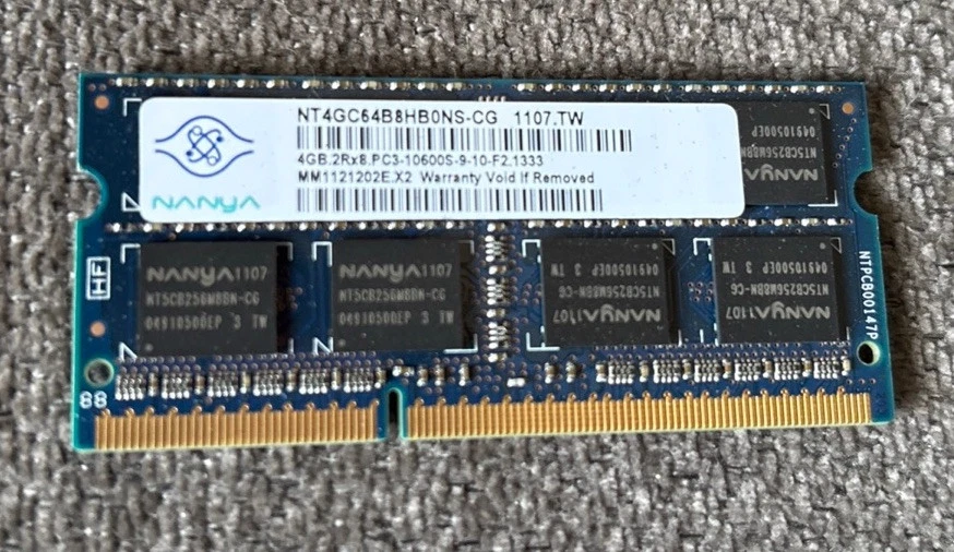 Nanya PC2-5300 1 GB SO-DIMM 667 MHz PC2-5300 DDR2 Memory (NT1GT64U8HB0BN-3C) - Image 2 of 3