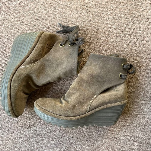 Fly London yami suede brown wedge boots 