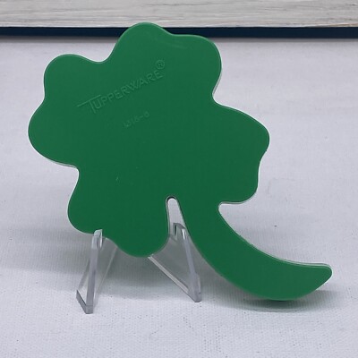 Vintage Tupperware 1316-6 Shamrock 4 Leaf Clover Cookie Cutter