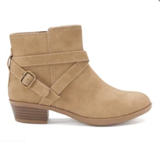 SO Carisa Girls Ankle Taupe Memory Foam Boots Size 3 Youth and Size 5 Youth