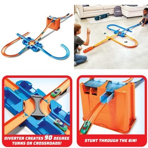 hot wheels track builder deluxe stunt box