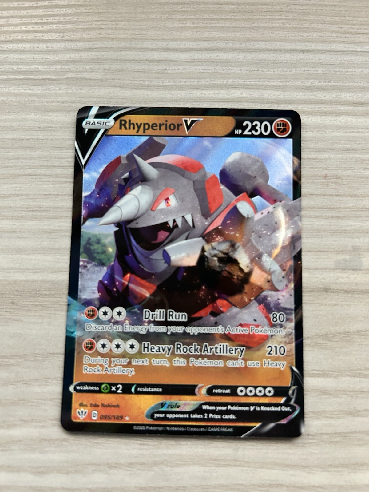 Rhyperior V 95/189 Pokemon Single Card