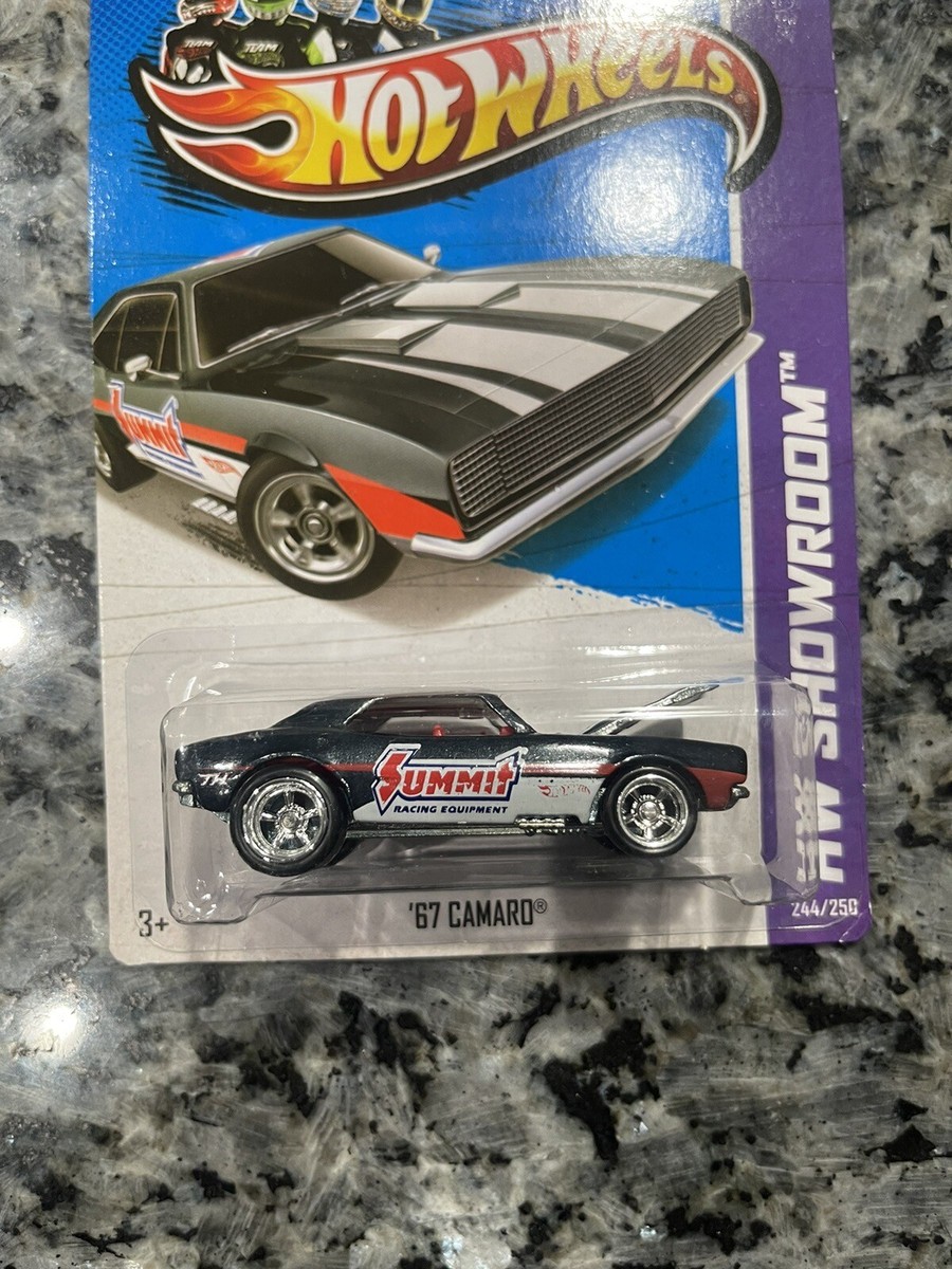 Hot Wheels スーパートレジャーハント '67 CAMARO Hot Wheels 2013 Super Treasure Hunt 67 Camaro Summit Racing