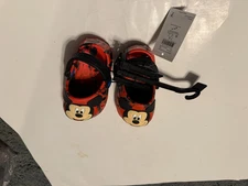 Disney Mickey Mouse Kids Clogs Sandals Red/Mickey Unisex 9-10 NEW