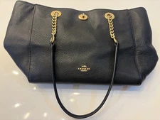 coach black leather purse sholder straps hold hardware