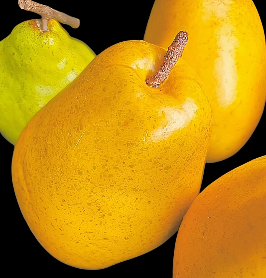 5 peras amarillas grandes de imitación vintage usadas para colección o decoración del hogar mediados de siglo Foto 4 de 4