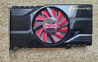 Gainward Nvidia GeForce GTX 550 Ti 1GB VRAM GDDR5 Grafikkarte PC Gaming GPU