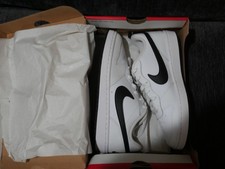 Size 5.5Y GS Nike Court Borough Low 2 White/Black