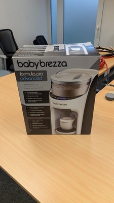 Baby Brezza Formula Pro Advanced Flaschenzubereiter   gebauchte Zustand, mit OVP