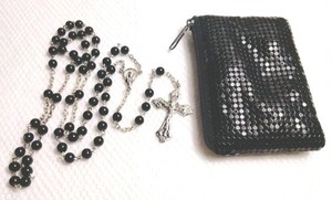 Catholic Vintage Black Glass Rosary Beads Italy With Pouch 