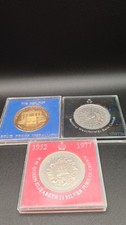 UK Commemorative Coin & Medallion Bundle - 1977 Jubilee, 1980 Crown & Berliner