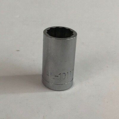 Vintage KAL-1011 Standard Socket 1/4 Drive 11/32 12 Point Made in