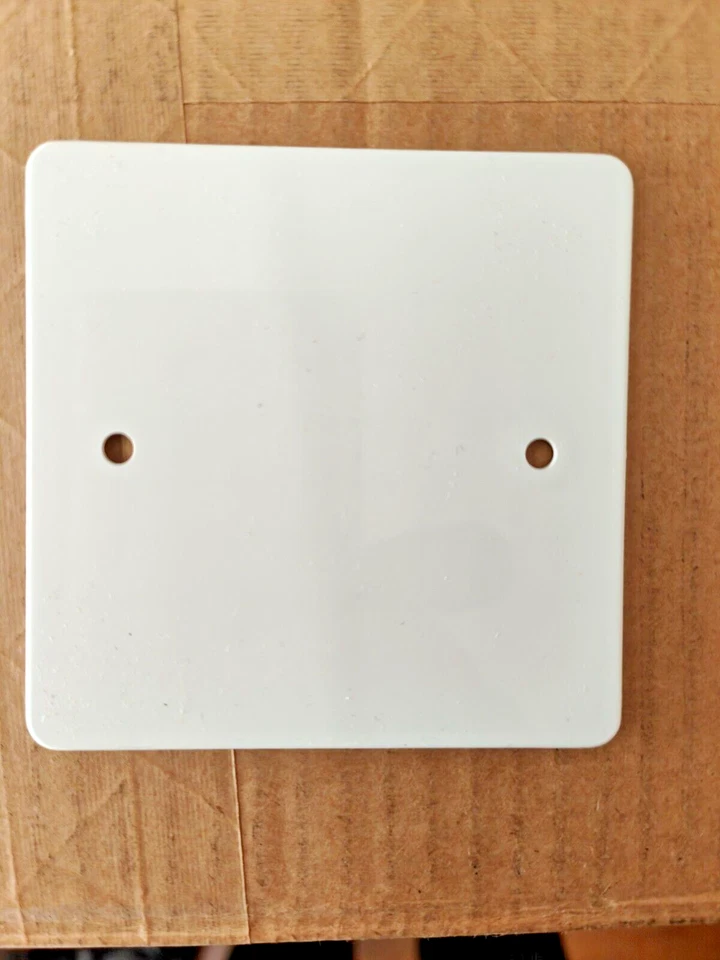 1 Gang Plastic Blanking Plate Marshall Tufflex or Similar. Drillable NO SCREWS