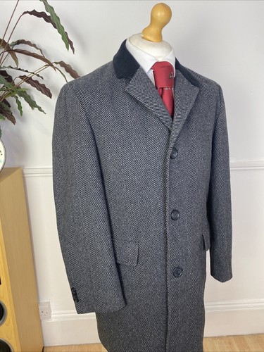BARBOUR Tweed Herringbone Covert Charcoal ‘Edward’ Overcoat Jacket Coat (42) - Picture 10 of 17
