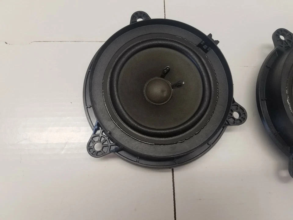 Juego de altavoces de puerta trasera derecha izquierda Infiniti Q50 2014-2019 OEM Foto 3 de 4