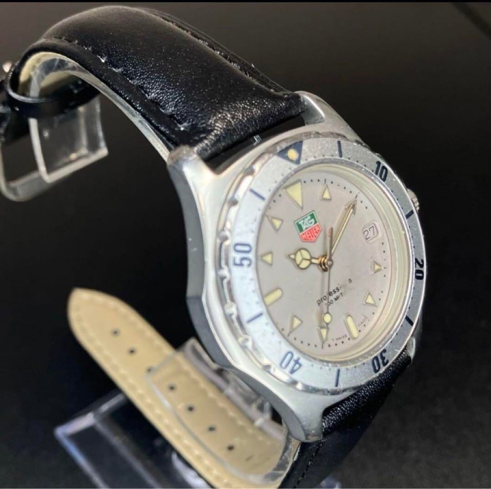 TAG HEUER PROFESSIONAL WE1212R2 Quartz Analog Men's Watch from Japan