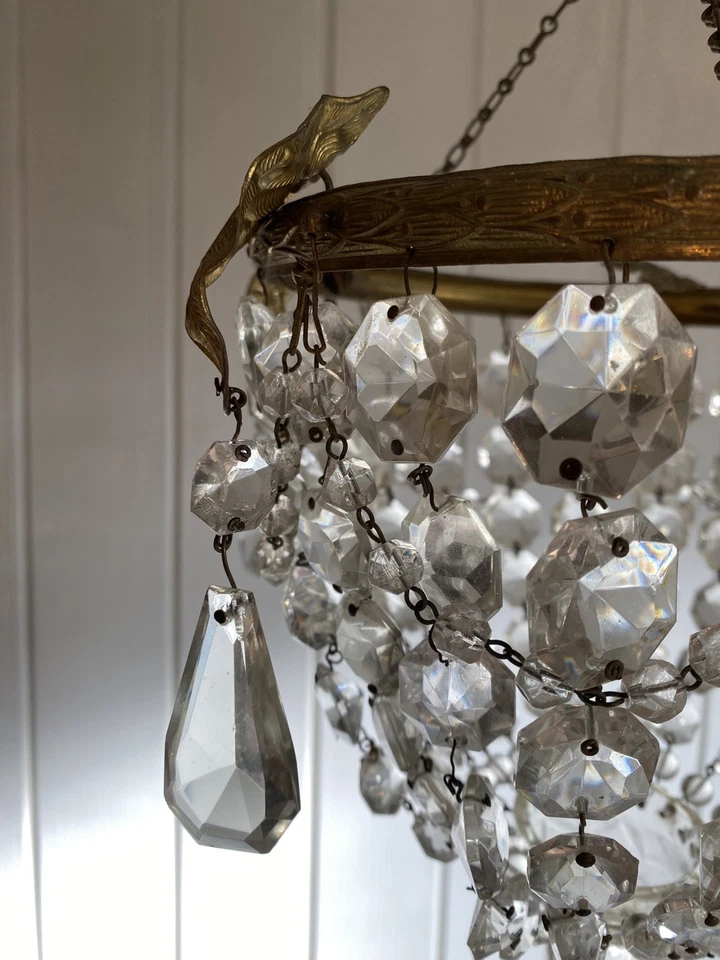 LUSTRE ANTIGO CINTILANTE DE CRISTAL DE CHUMBO E LATÃO DOURADO CESTA DE CRISTAL DE CHUMBO - Imagem 2 de 4