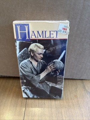 Hamlet VHS Laurence Olivier Shakespeare fast free shipping