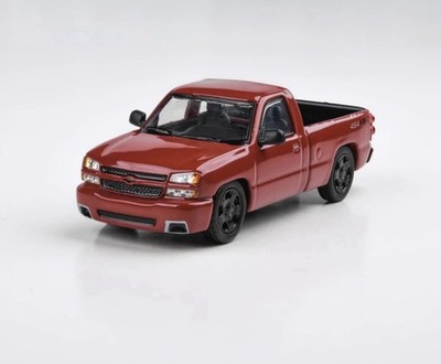Chevy Silverado 454 LSX - Victory Red - Paragon Models Para64 1/64