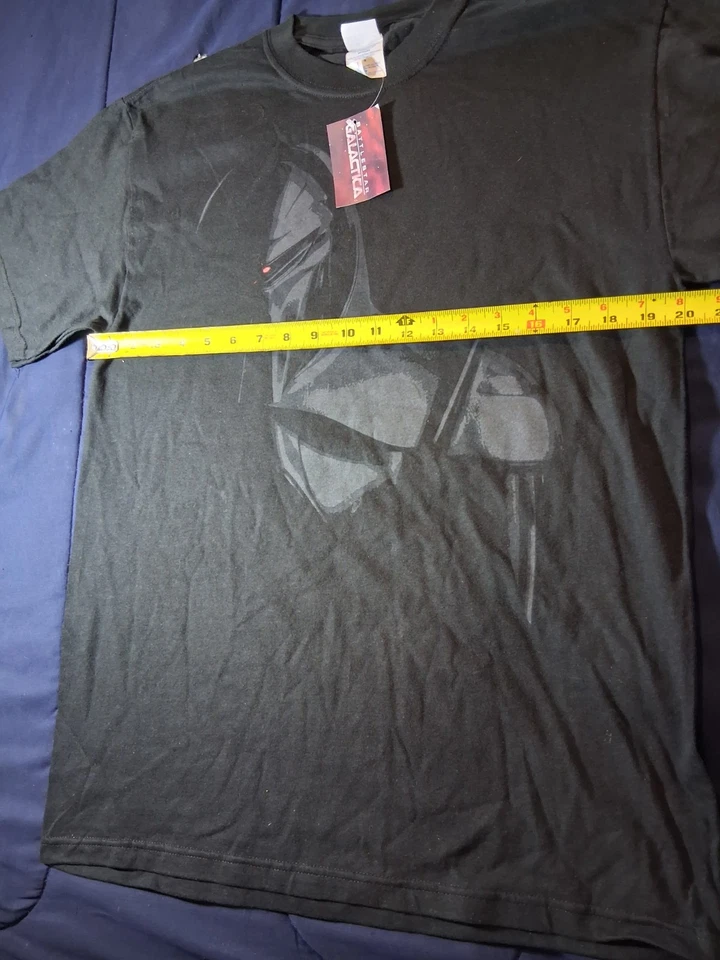 Camiseta Battlestar Galactica Licencia Ciencia Ficción Programa de TV Camiseta Negra Ondulación Media Foto 2 de 4