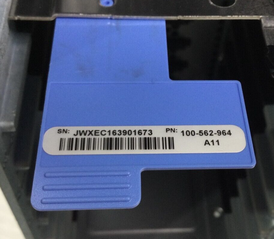 emc-100-564-780-0003-100-562-964-303-104-000e-sae-2-5-25-slot-hdd