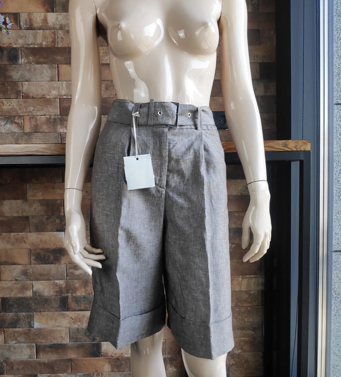 Peserico Italy Women's Linen Shorts - Belted Bermuda Shorts Unworn Size 40IT