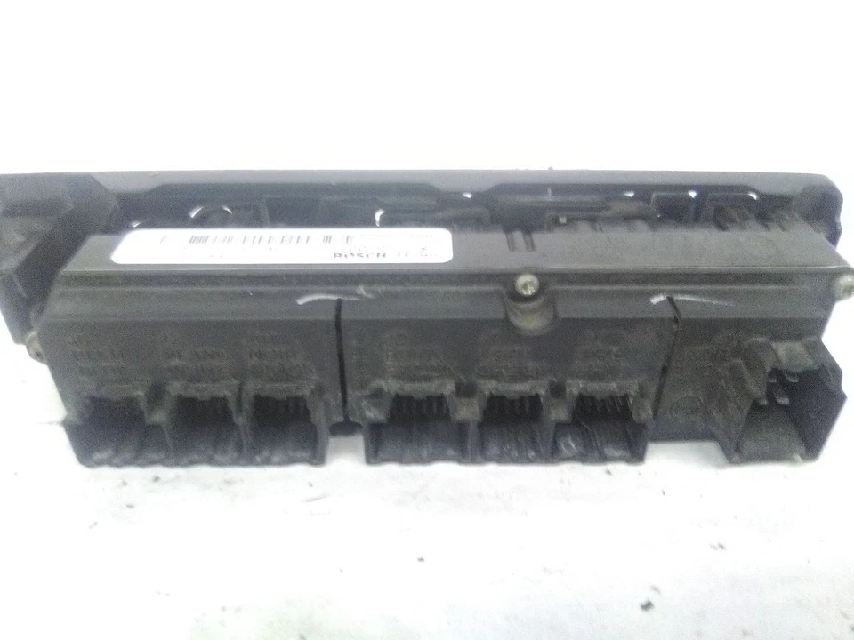 Chevrolet Tahoe 2011 conductor izquierdo interruptor de puerta delantera maestro 20877335AA Foto 2 de 4