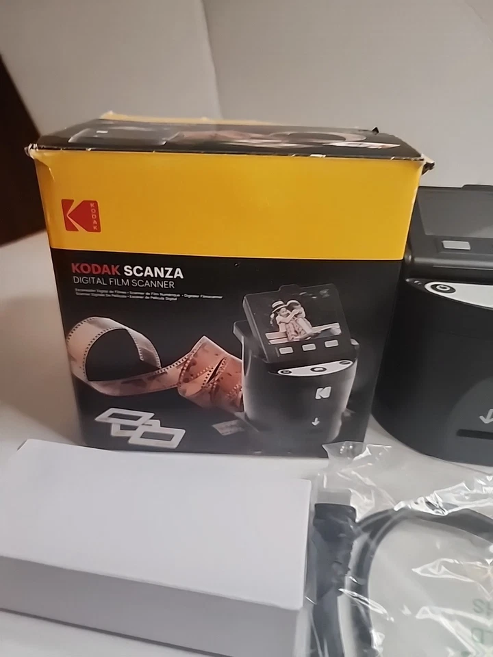 Kodak Scanza Digital Film & Slide Scanner Open Box New - Image 2 of 4