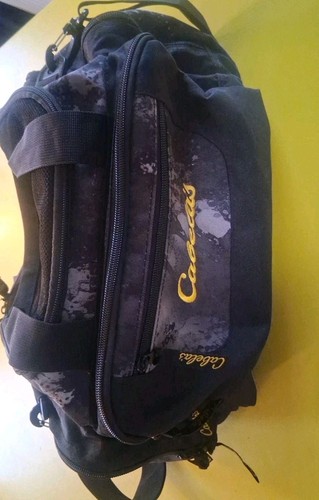 Cabelas Gray Camo Fishing Hunting Sling Pack 5 Pocket 0.33cft 9.43L - Picture 4 of 7