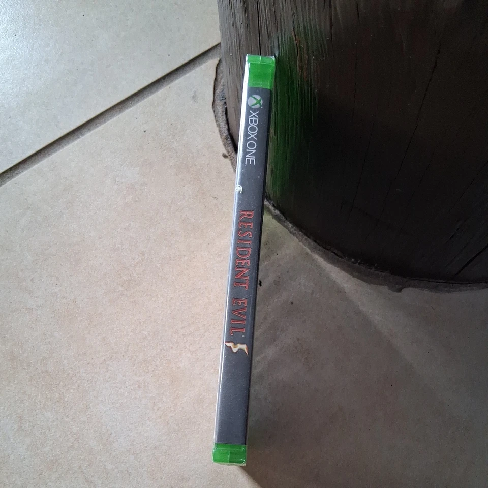 New Resident Evil 5 (Microsoft Xbox One, 2016) Sealed Special Bonus Edition  - Image 4 of 4