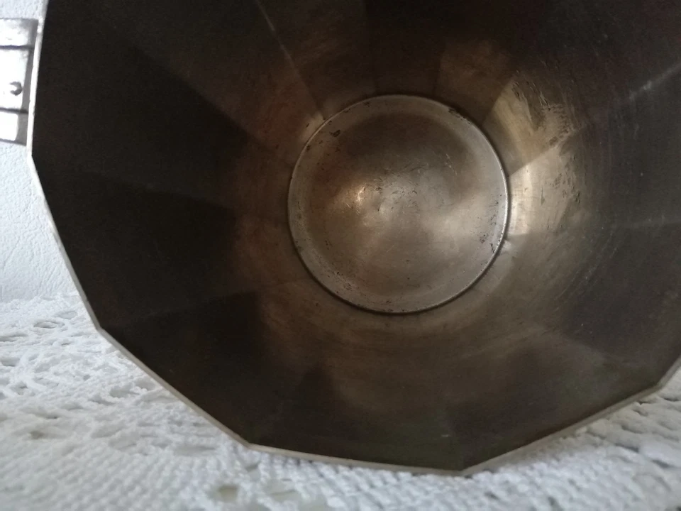 Rare Seau à CHAMPAGNE PERRIER JOUET en métal argenté 1950 H 19,5 cm - Immagine 3 di 4