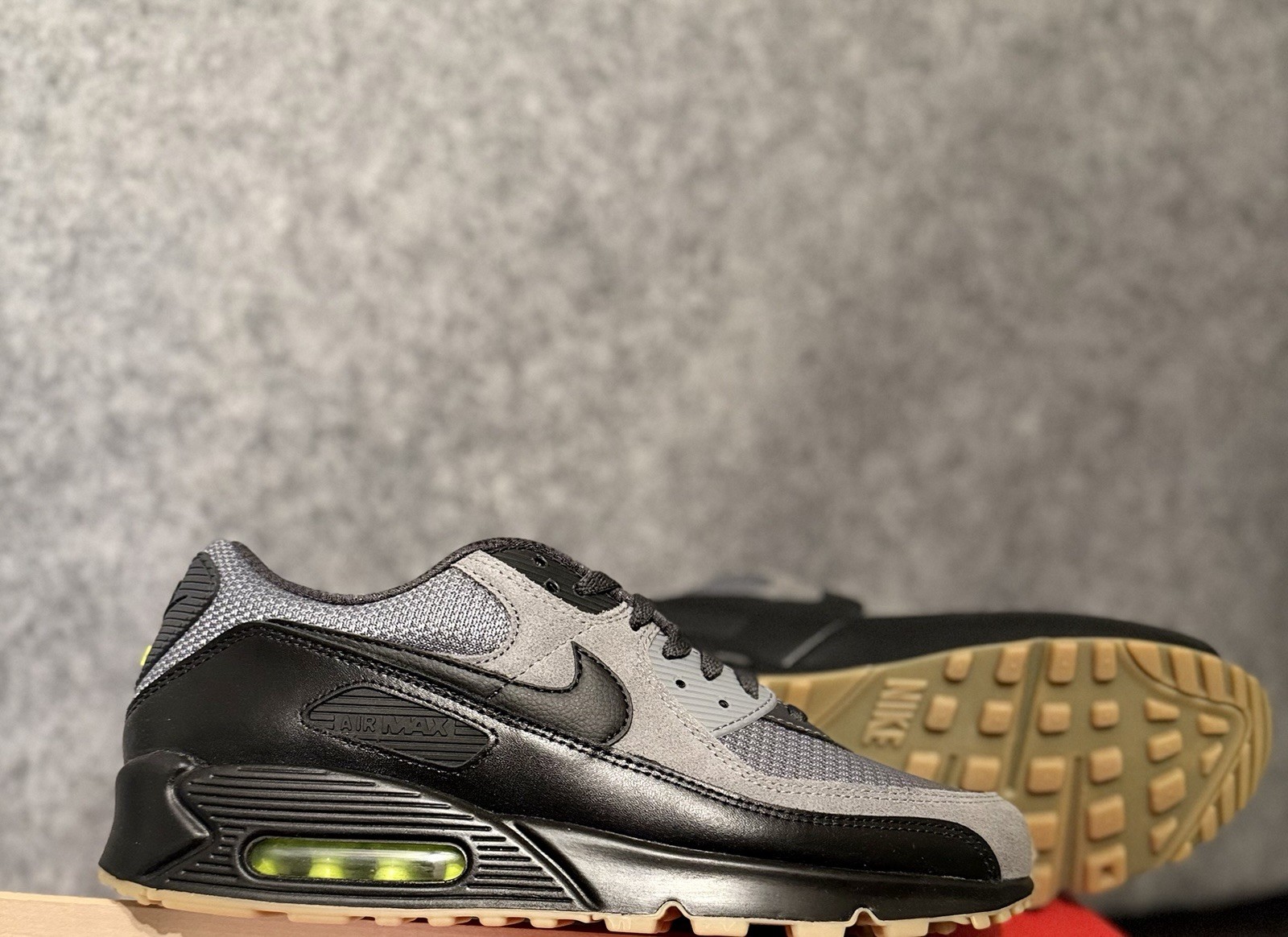 New NIKE Air Max 90 Classic Retro Men's Athletic Sneakers gray black Size 12
