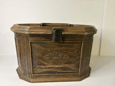 Vintage Lerner Faux Wood Sewing Box with Plastic Insert for Notions and Handle 