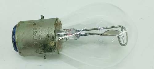 NIKOLA TESLA VINTAGE CAR HEADLIGHTS LIGHT 6V 25 / 25W Ba 20d TP 123-2-64 BULB - Picture 12 of 13