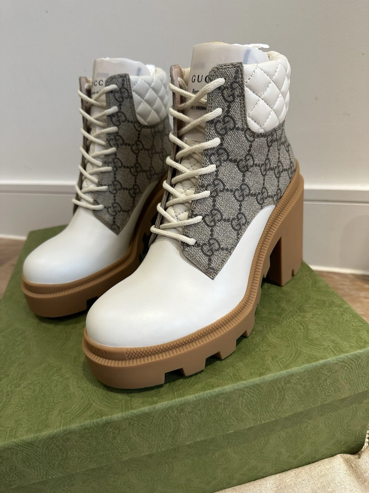 Bottes Gucci femme neuves en veau GG Supreme monogramme uk 37 Italie cuir