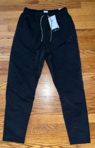 Nike Sportswear Tech Essentials Men Lined Commuter Pants Black Medium