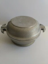 2 GUARDIAN SERVICE COOKWARE Pots  Vintage