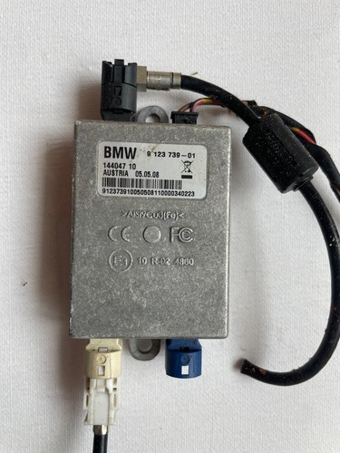 BMW E60 E61 E63 E64 E70 E71 E90 F01 x5 USB Hub Antenna Module 9123739 - 第 1/2 張圖片