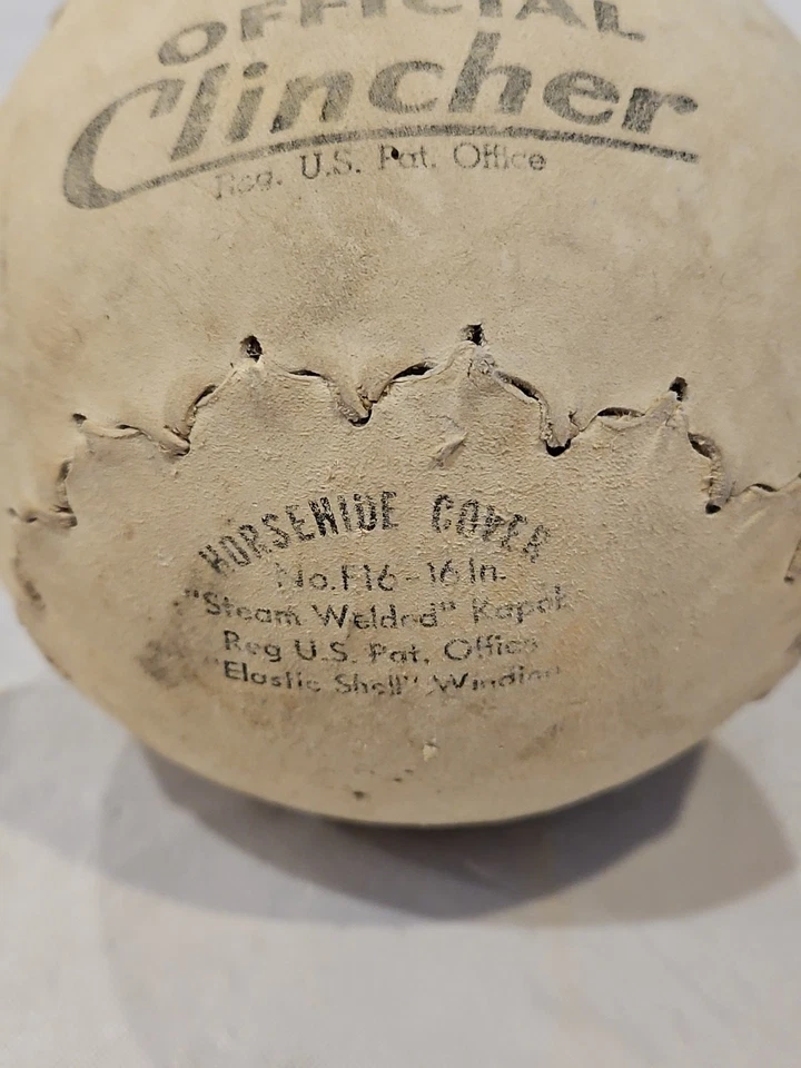 CUBIERTA DE DOBLE CABEZAL DE CERVEZA SOFTBOL CUERO DE CABALLO SOLDADO CON VAPOR Foto 2 de 4