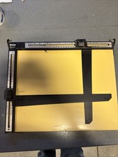 Bogen Professional Enlarging Easel 11  X 14  Adjustable Margins and locking