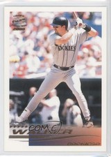 2000 Pacific Crown Collection Larry Walker #95 HOF 0q3