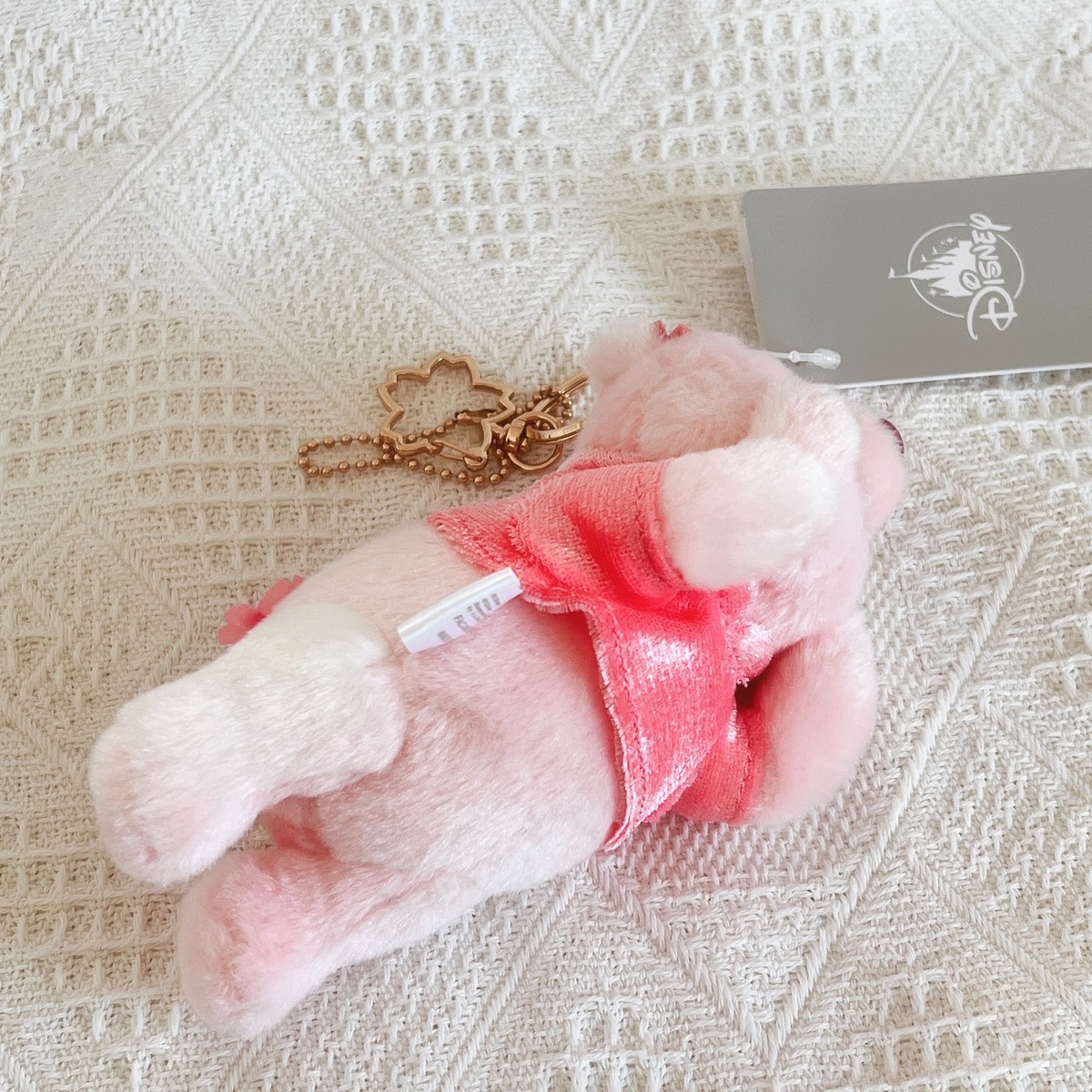 Japan Disney Store 2026 Sakura Winnie the Pooh Plush Keychain