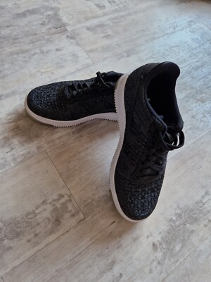 Nike Damen W Af1 Flyknit Low Turnschuhe, Negro (Black / Black-White), 38 EU