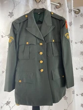 US Army 1950’s complete Dress Uniform Mens 38XS Green Wool Vintage With Patches
