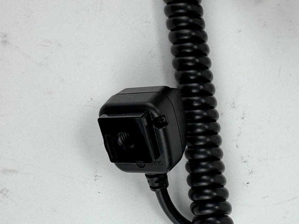 Canon Off Camera Shoe Cord 2 - Canon Speedlite TTL Flash Extension Cord - Image 4 of 4
