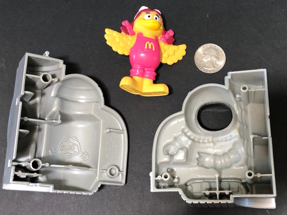 マクドナルドスペースシップフィギュアミニカーレア s-l1200.jpg