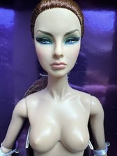 INTEGRITY Toys Legendary Status Agnes Von Weiss FASHION ROYALTY NUDE DOLL +Stand